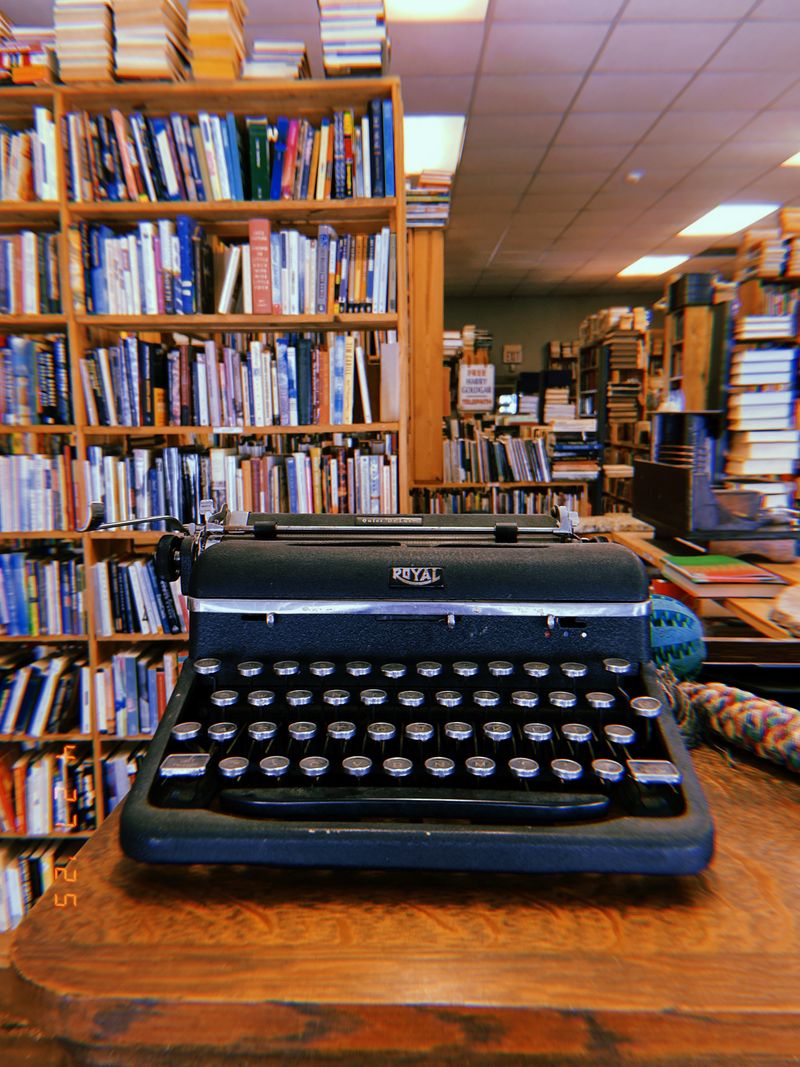 Kaboom Books &mdash; Houston, TX