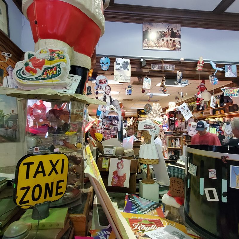 Museum of Fond Memories: The Store&rsquo;s Other Heartbeat