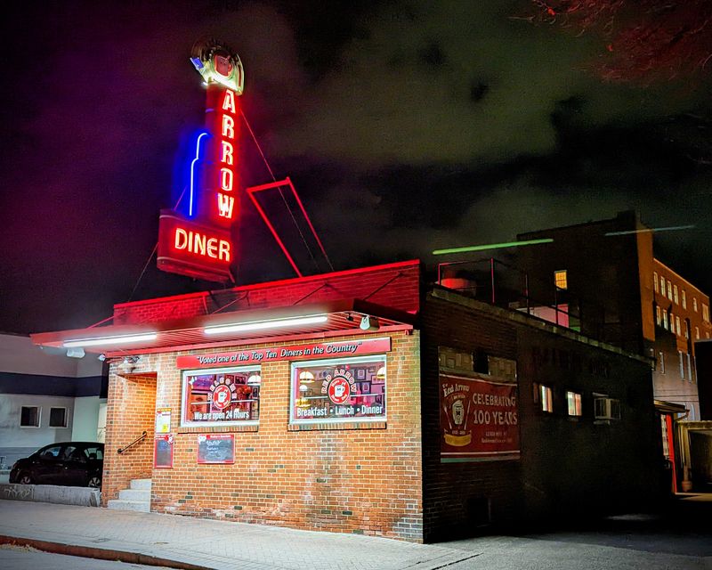 New Hampshire – Red Arrow Diner – Manchester