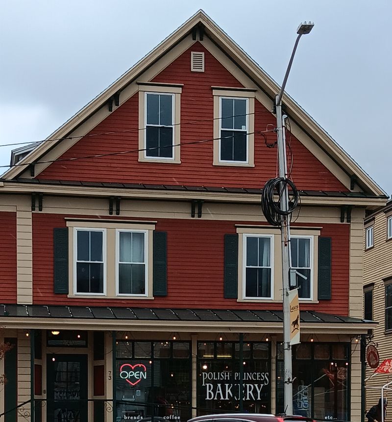 New Hampshire &mdash; Polish Princess Bakery (Lancaster)