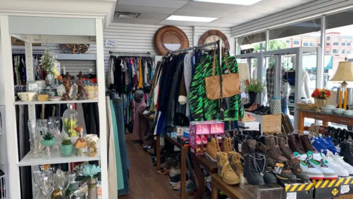 New Jersey Thrift Stores That Make Passing By Nearly Impossible