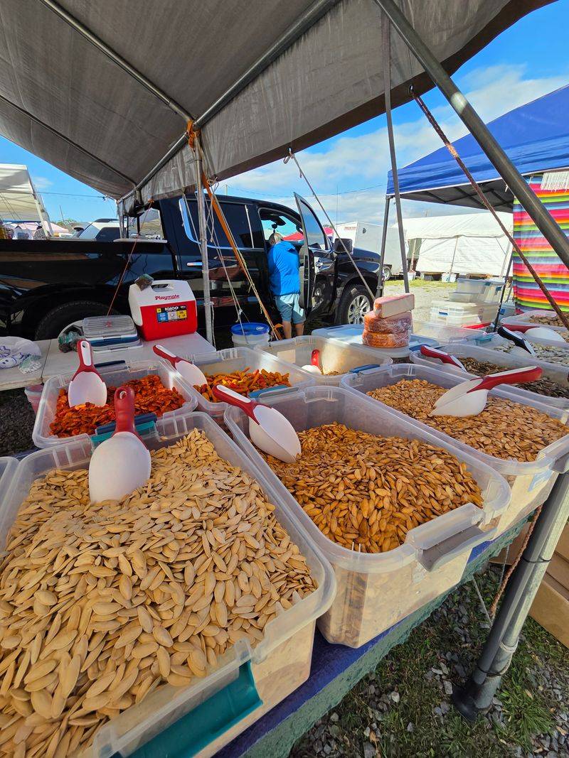 North Carolina &ndash; Smiley&rsquo;s Flea Market, Fletcher