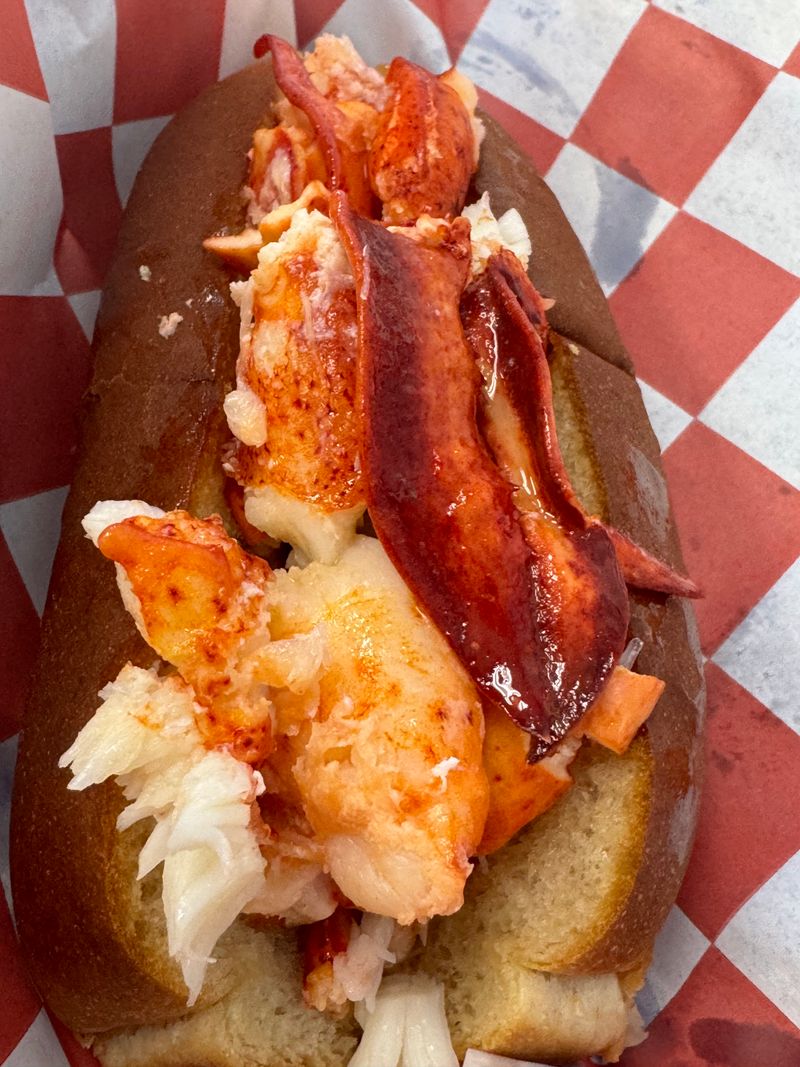North Carolina — The Maine Lobster Roll Company, Wilmington