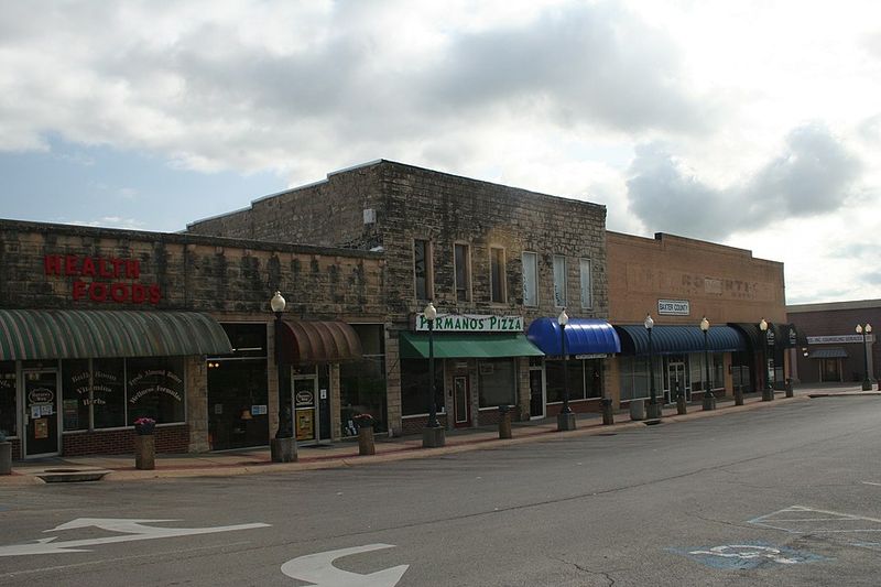 Downtown strolls that cost pocket change