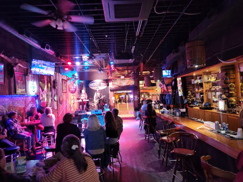 Whiskey Bent Saloon &ndash; Nashville, TN