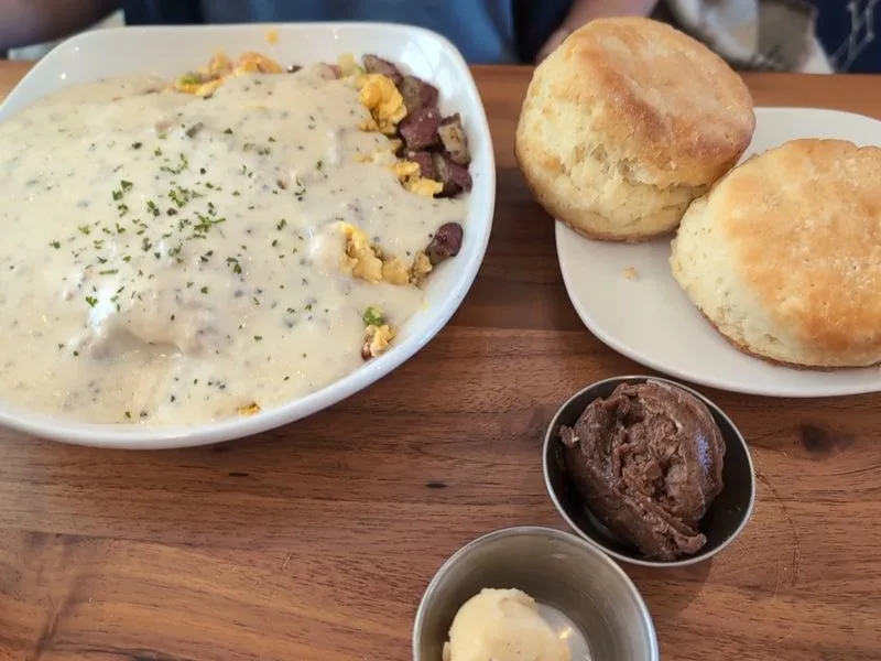 Beignets With Cream Cheese Dip