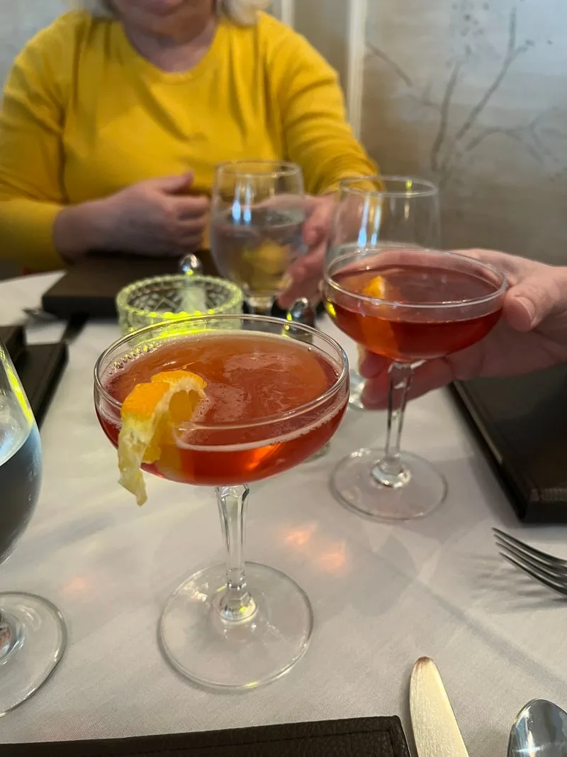 Wine pairings and pacing your meal