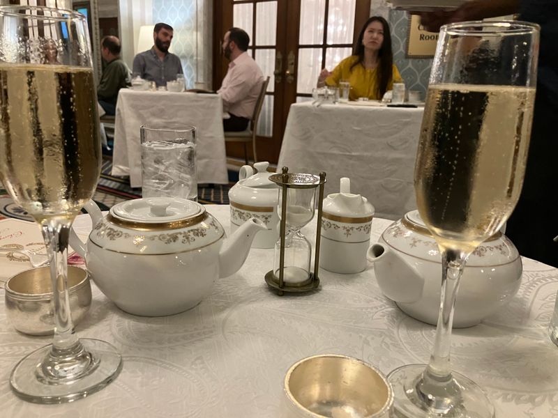 The Willard InterContinental &mdash; Peacock Alley Afternoon Tea (Washington, D.C.)