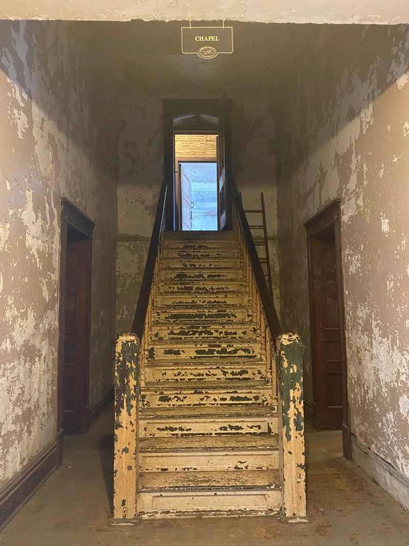 Self guided vs guided: choosing your route