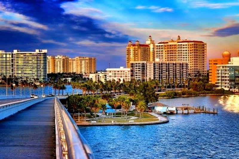 Sarasota, FL