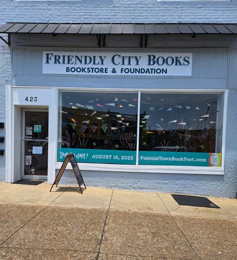 Friendly City Books &mdash; Columbus