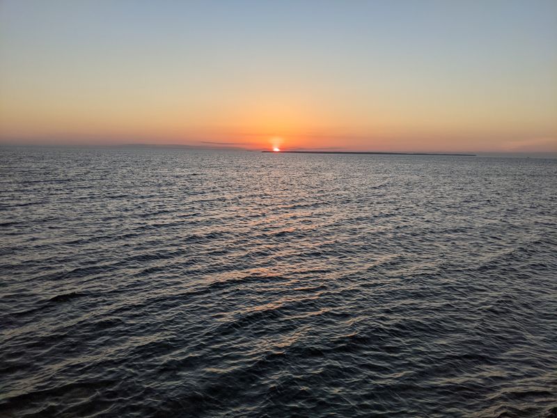 Quiet Beaches Without Crowds