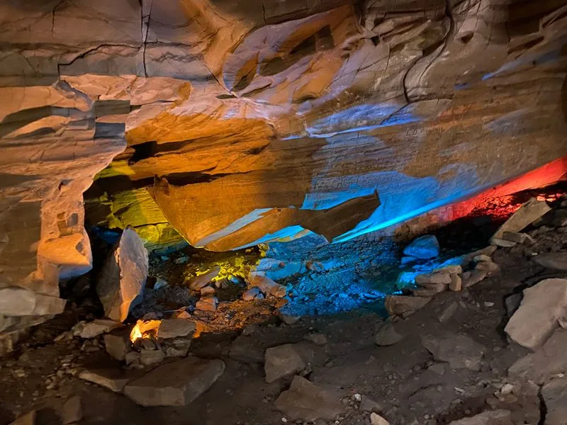 Guided Tours at Laurel Caverns