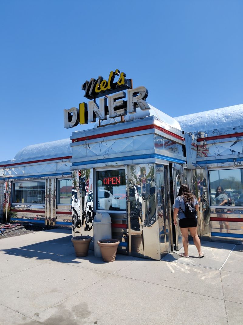 Mel’s Diner — Fremont