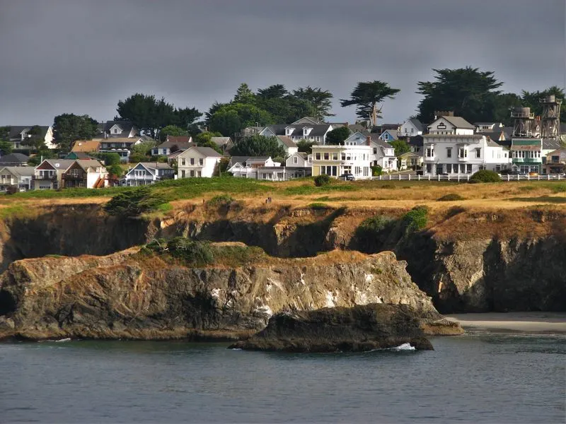 Main Street Cafes, Boutiques, and Bookshops