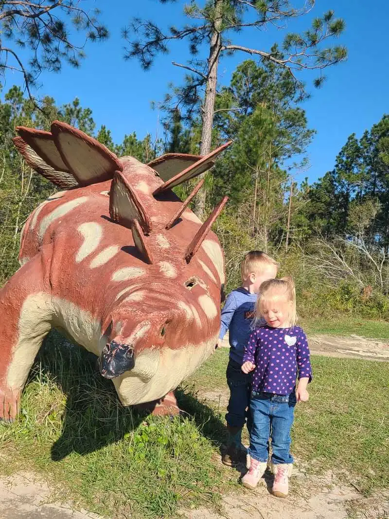 Educational moments for curious kids