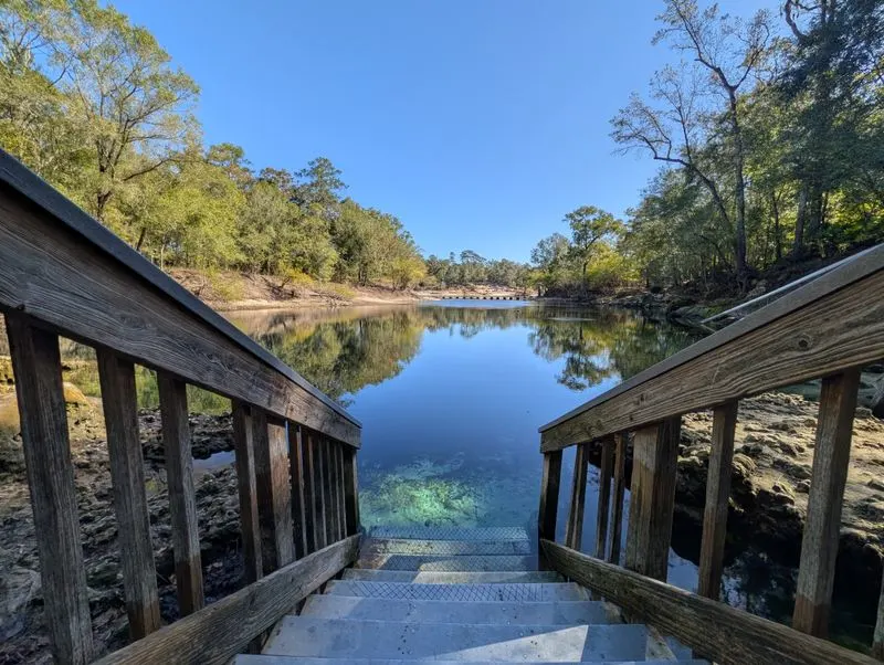 Best seasons and crowd tips