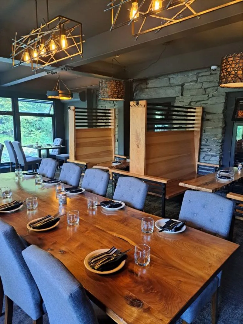 Special Occasions And Live Entertainment