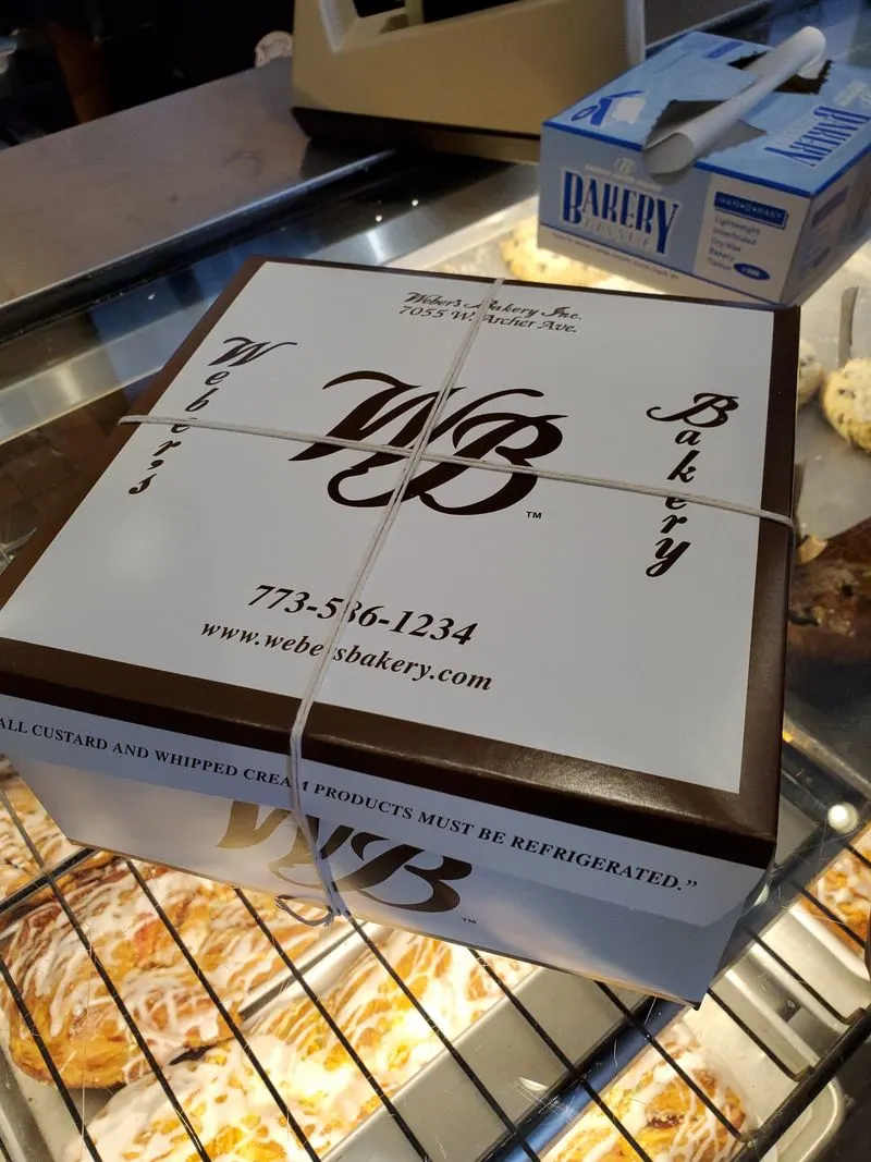 Tips for transporting and storing cakes