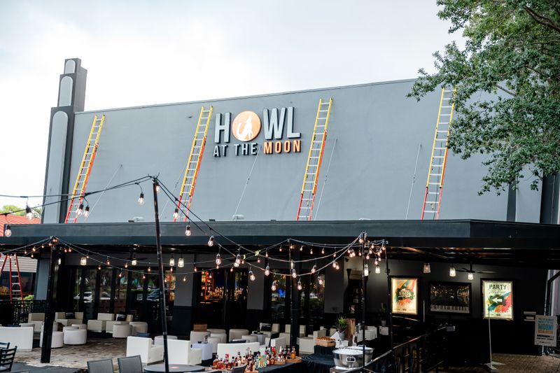 Howl at the Moon &mdash; Chicago, Illinois
