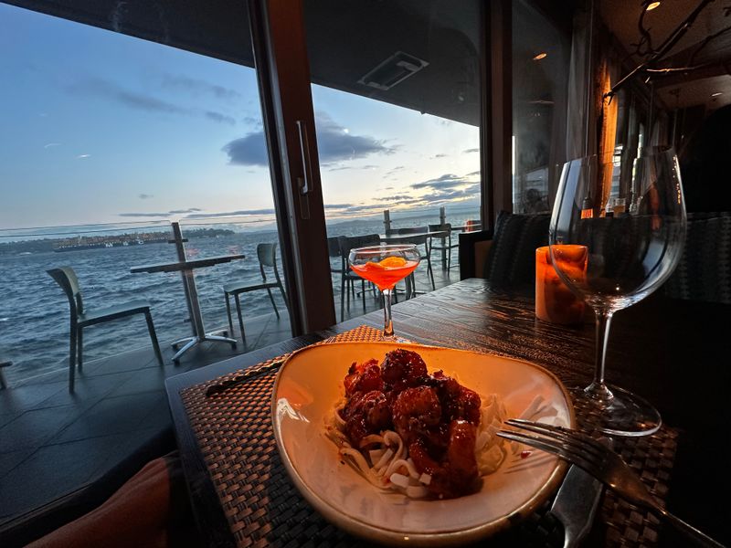 Six Seven Restaurant — Seattle, WA