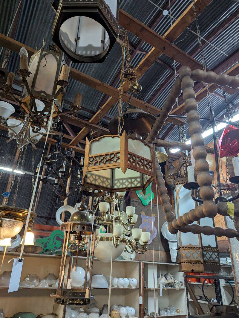 Industrial Vintage Lighting Fixtures