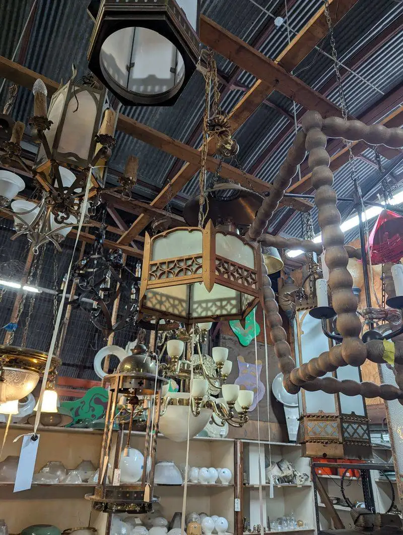 Industrial Vintage Lighting Fixtures