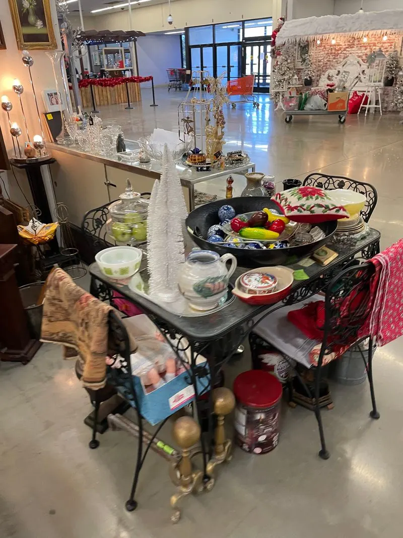 Kitchen treasures, cookbooks, and Pyrex dreams