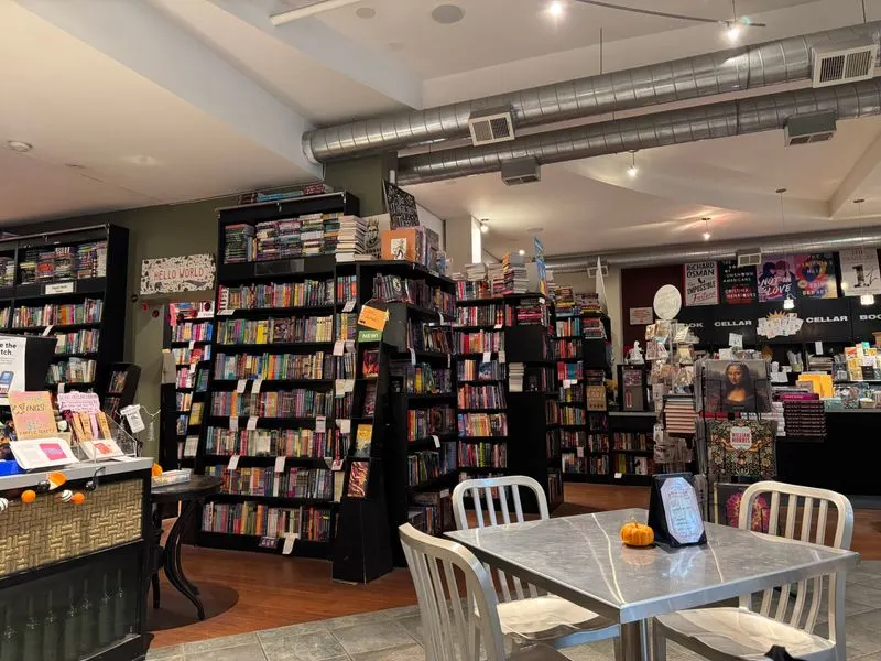 The Book Cellar (Chicago, Illinois)