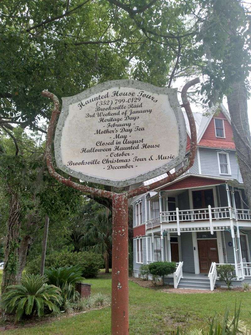 Nearby Stops To Extend Your Visit