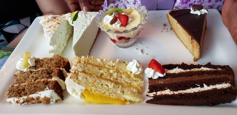 The showstoppers: hummingbird cake and angel pie