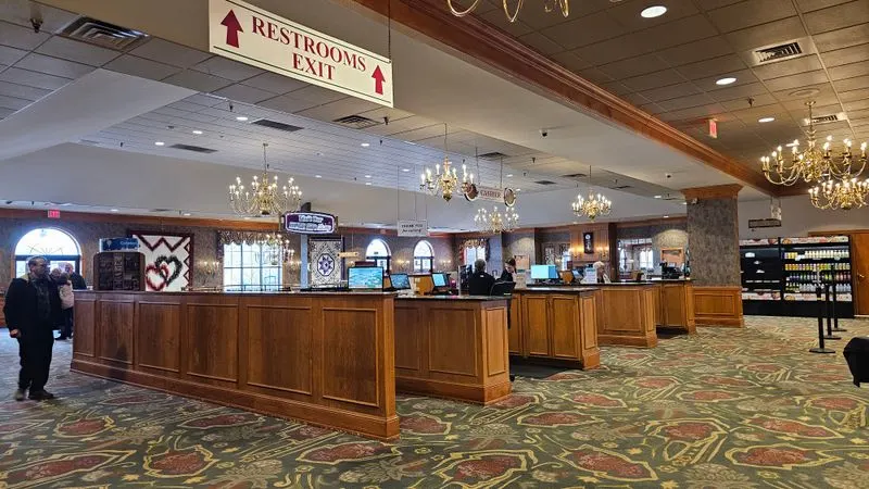 Sunday carved roast with pan gravy