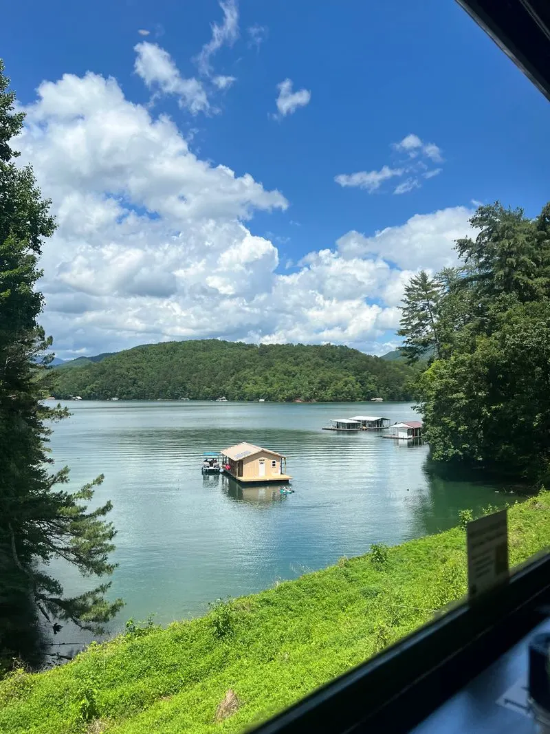 Photography Tips: Getting the Shot From the Rails