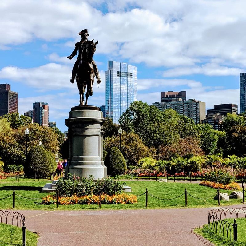 Boston Public Garden Lagoon — Massachusetts