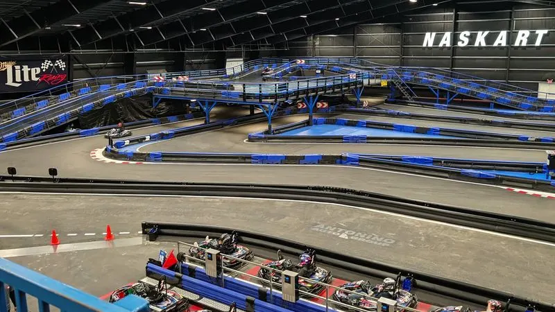 Double-Deck Thrills: Two Tracks, Two Personalities