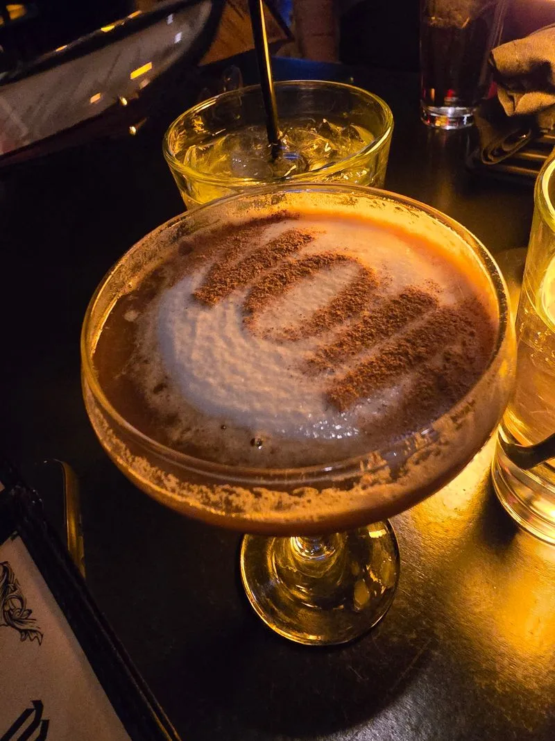 Mocktails, Non-Alcoholic Options, and Butter Beer