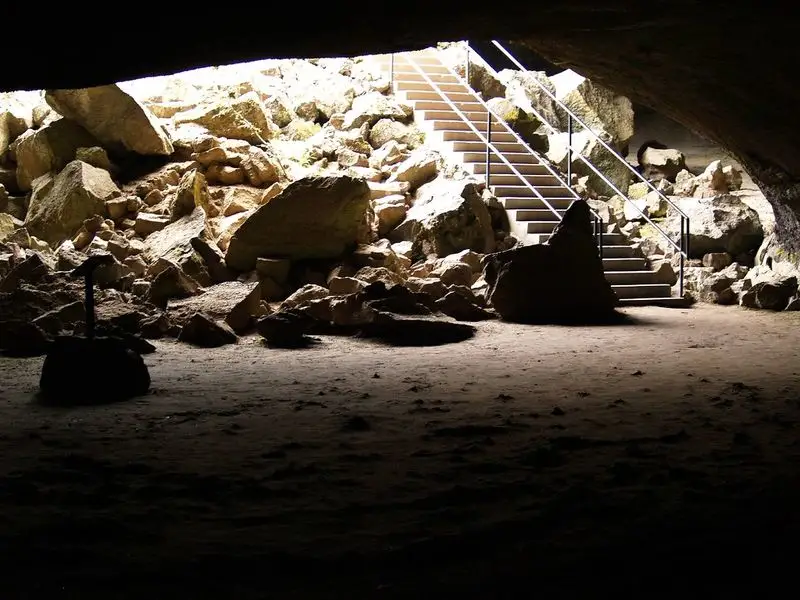 Subway Cave (Lassen National Forest)