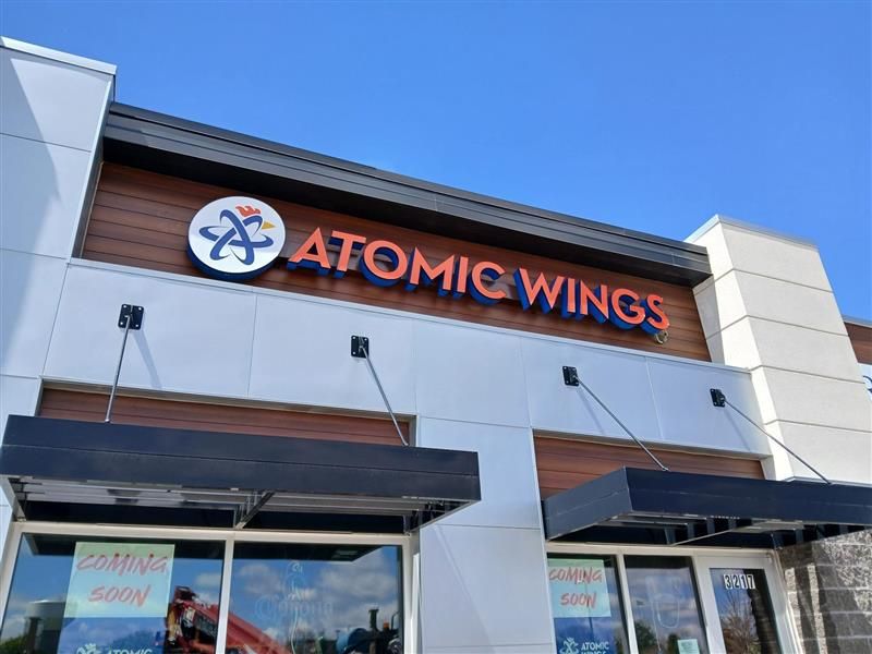 South Dakota &ndash; Atomic Wings West &ndash; Sioux Falls