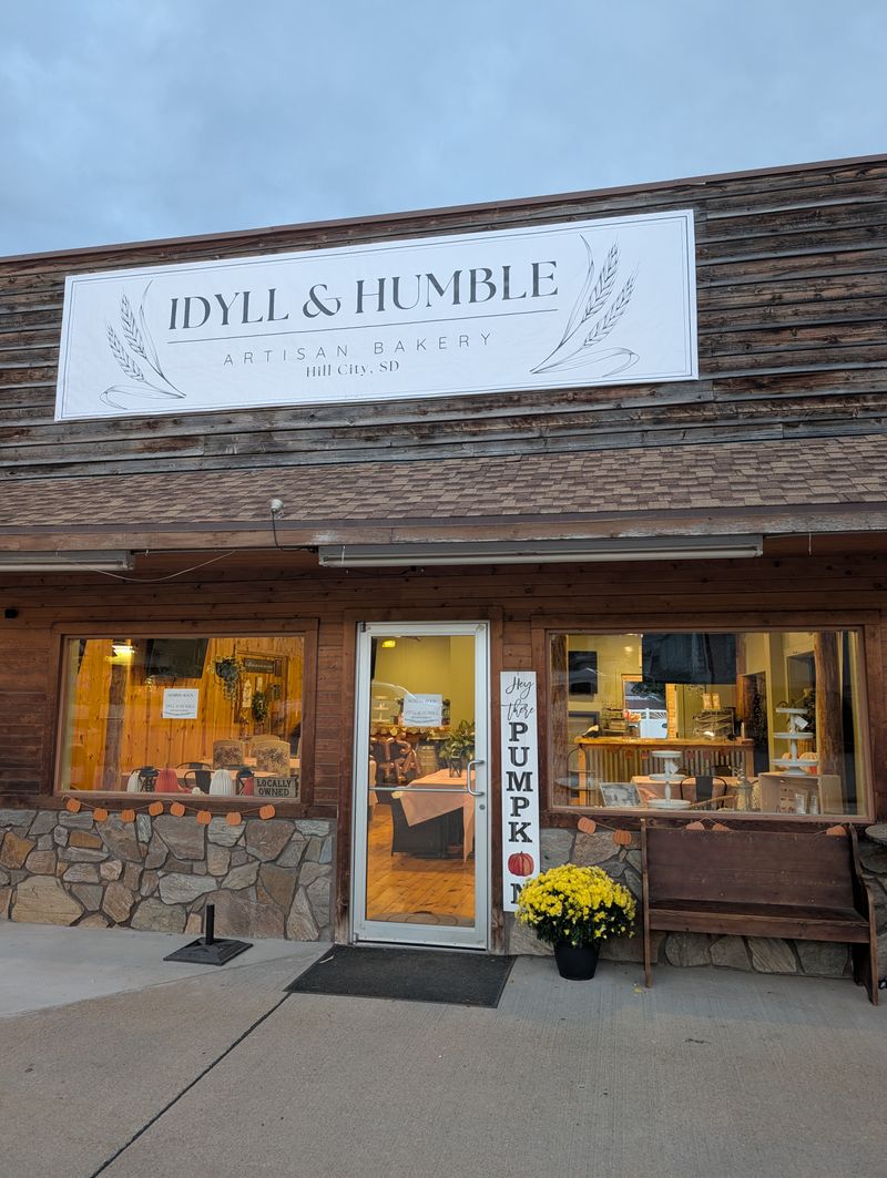 South Dakota &mdash; Idyll & Humble Artisan Bakery (Hill City)