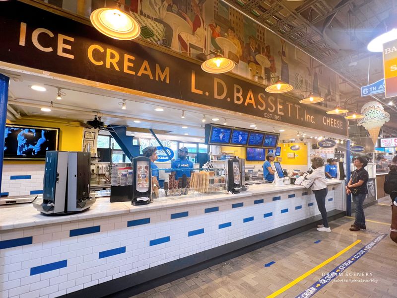 Bassetts Ice Cream & Soda Fountain &mdash; Philadelphia, Pennsylvania
