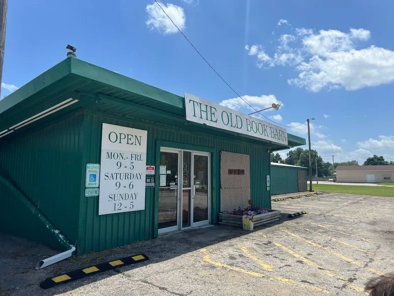 Hours, Location, and Planning Your Visit