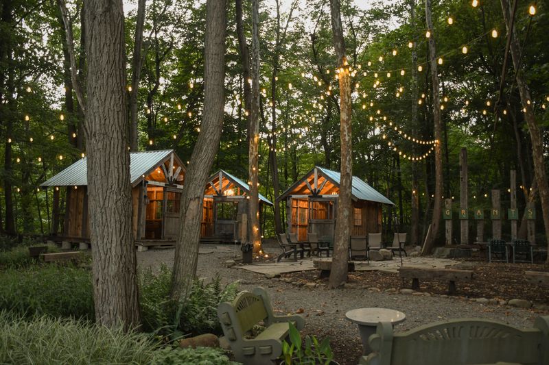 Artful Pause at The Settlers Inn Garden Rooms