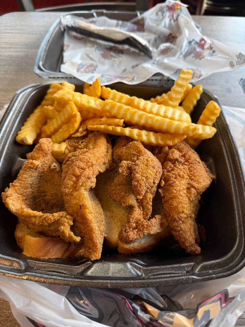 Alabama &ndash; Catfish Heaven &ndash; Tuscaloosa, AL