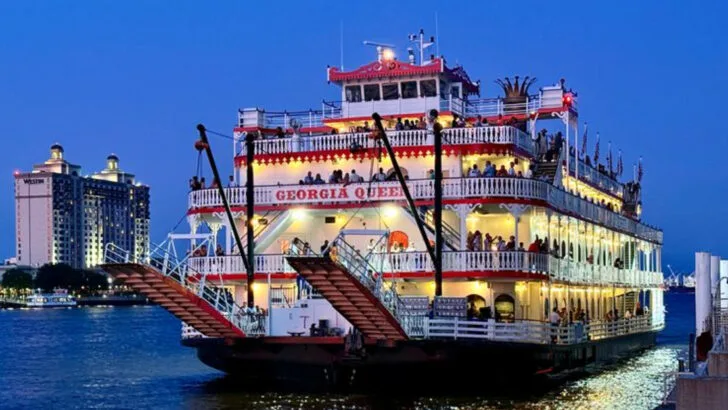 The 14 best riverboat cruises in America you can still take