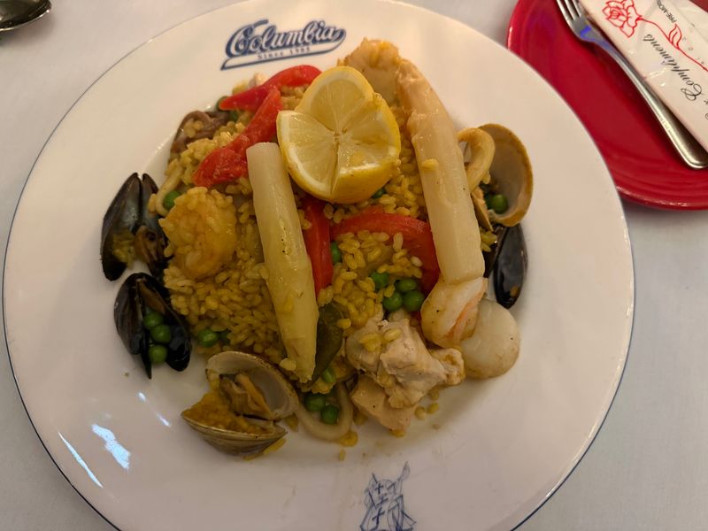 Paella a la Valenciana