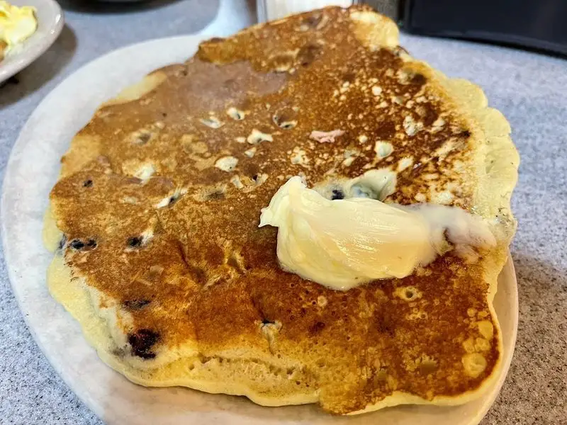 Blueberry Pancakes That Flex Like Clouds