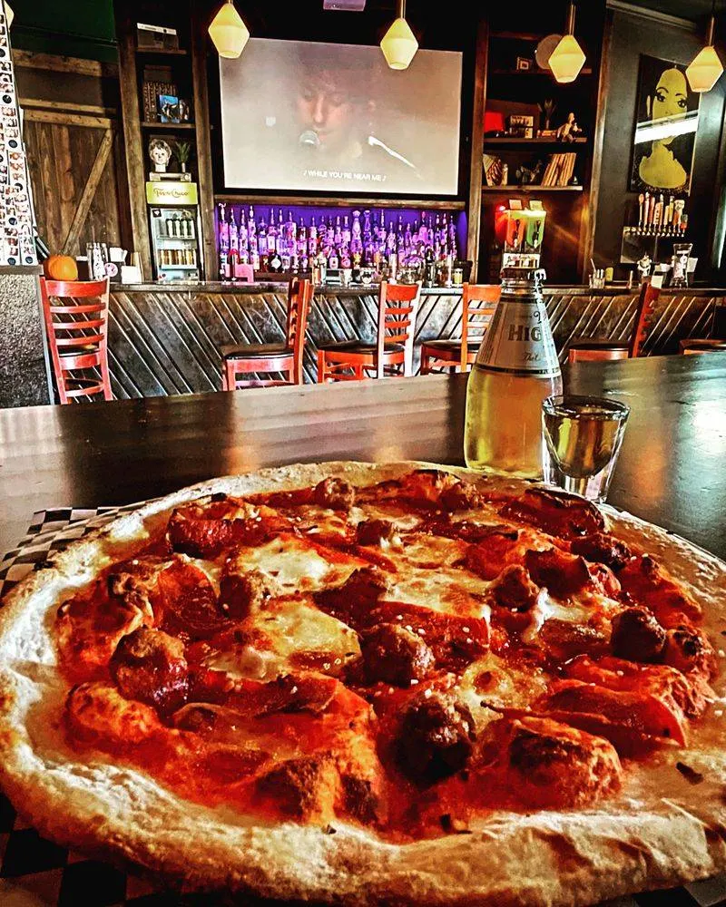 Little Drinks Lounge