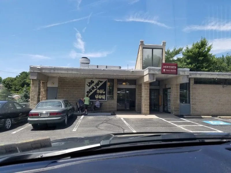 The New York Hot Dog & Diner (Pittsburgh)