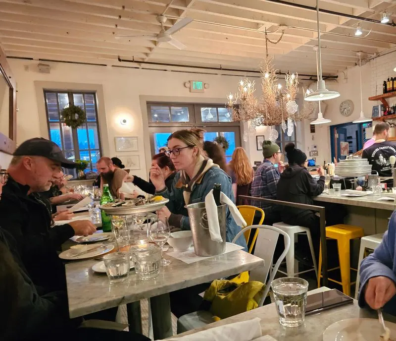 Restaurant Atmosphere