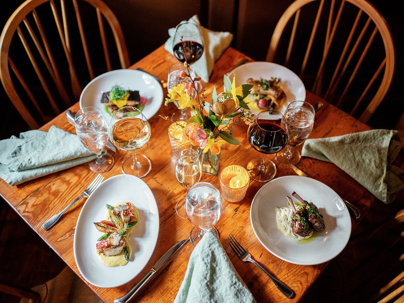 The Red Fox Inn & Tavern &mdash; Middleburg, Virginia